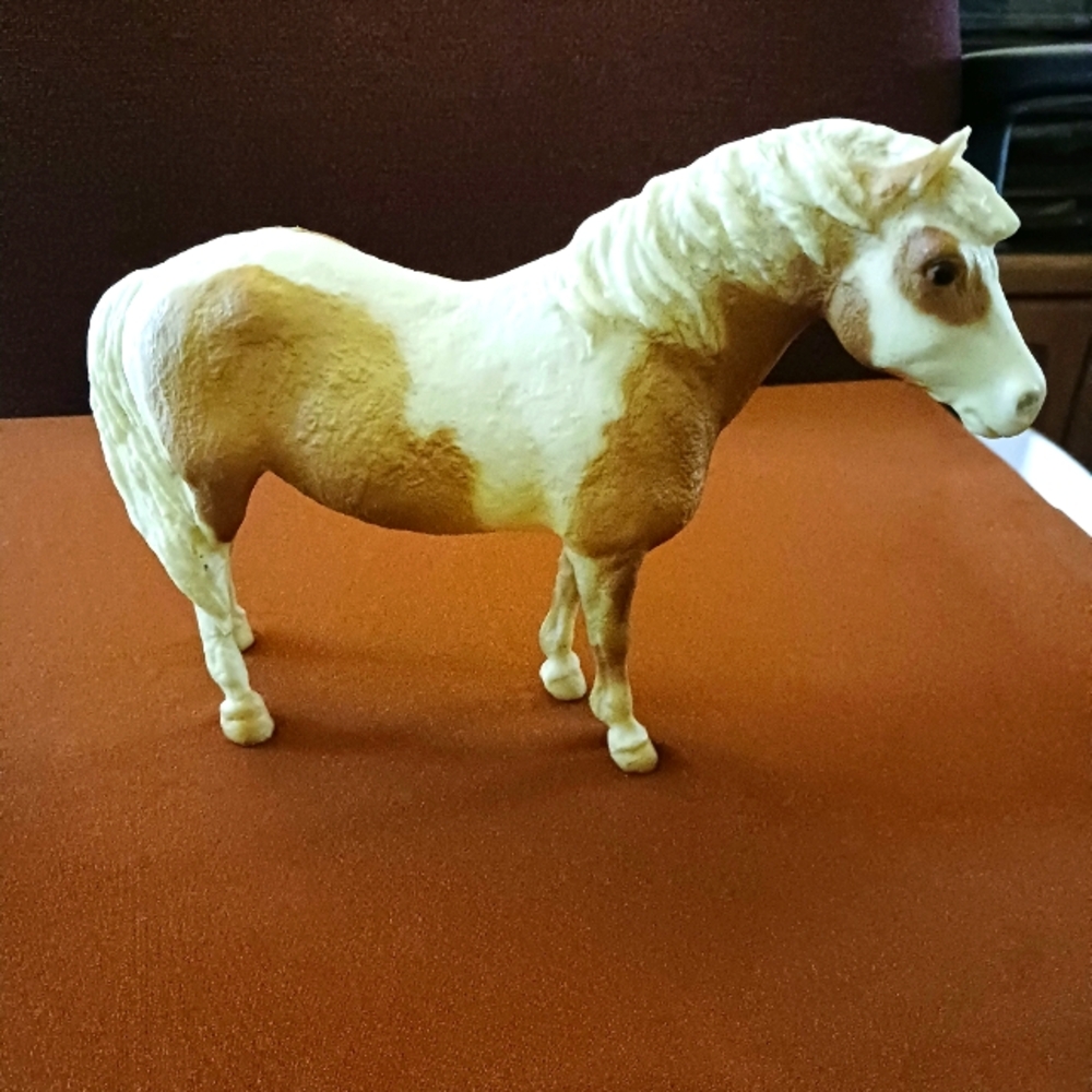 Vintge Breyer Misty Of Chin Oteaque Pony